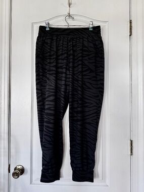 Old Navy Active Camo Pant